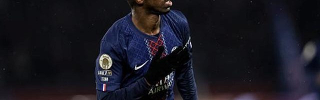 开云体育下载-登贝莱：第二球？本想停球后立即射门但没控好球临时换的左脚