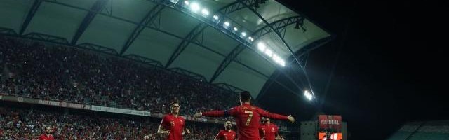 开云官网-C罗794球 B席连线B费 帕特里西奥成百场葡国国门